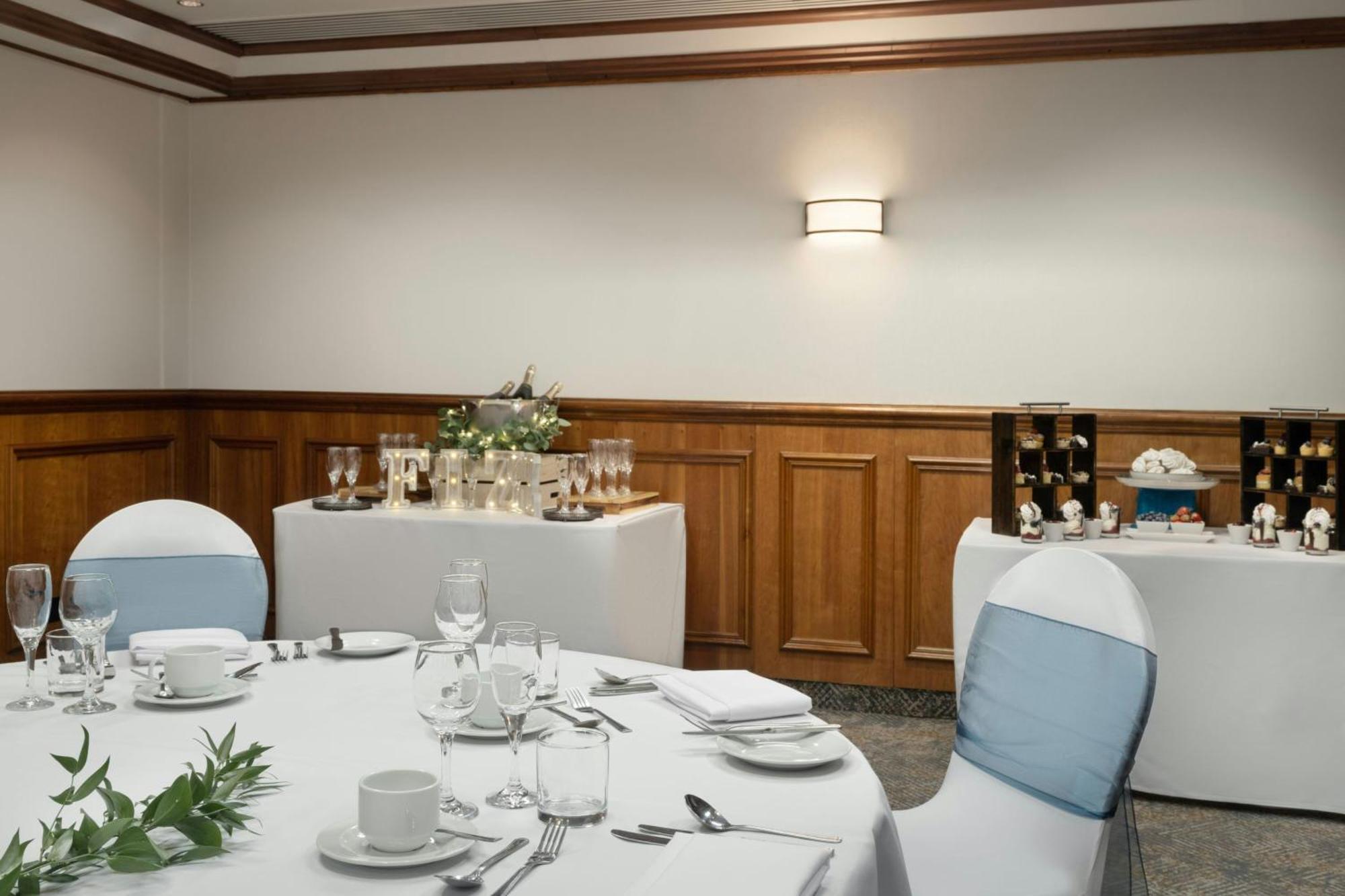 Delta Hotels By Marriott Newcastle Gateshead Swalwell Esterno foto